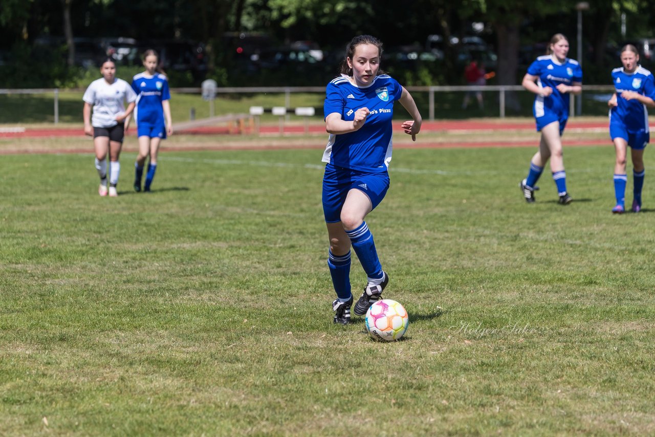 Bild 108 - wBJ VfL Pinneberg - Harksheide : Ergebnis: 2:1